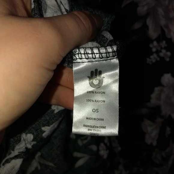 Spiritual Gangster Dark Floral Robe - Picture 5 of 5